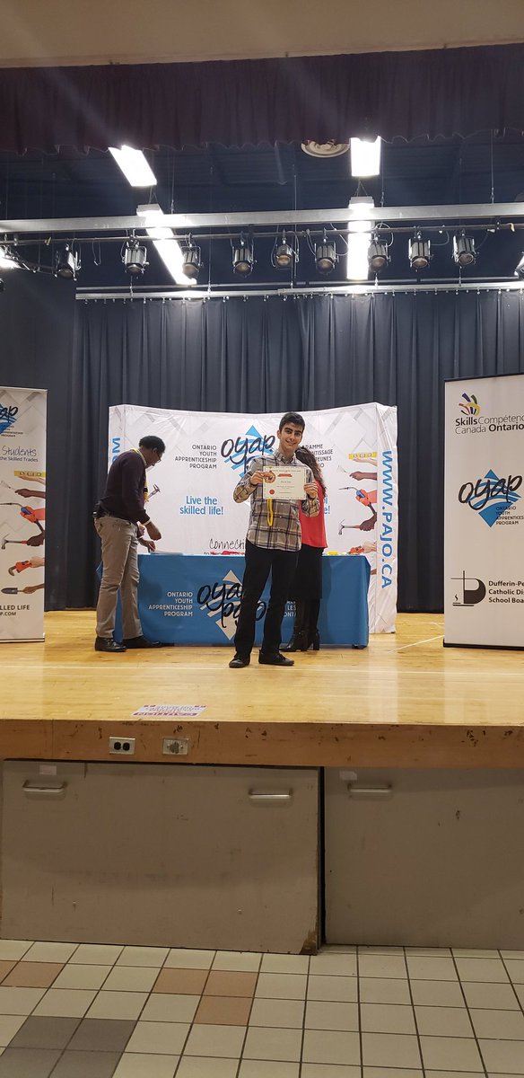 GoetzCoder's tweet image. Congratulations @GoetzCoder for winning gold in robotics, silver in coding , bronze in web and bronze in automotive (student is also a GoetzCoder). @GoetzGators cleaning up the medal @ Skills canada #DPCDSBskills