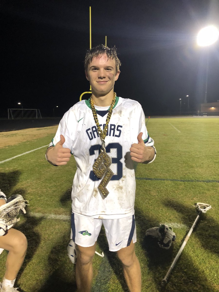 G_L_ATHLETICS's tweet photo. Congratulations To Zach Mansfield - First Winner of The Gator Bait Bling! Great Game Tonight! 🐊🔥🥍 https://t.co/TMGNzzYUQL