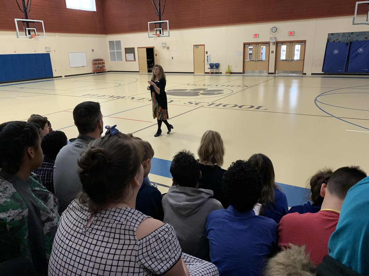 McMahonTigers's tweet photo. Many thanks to Maine author @TamraWight for coming to McMahon School today.

We thank you for sharing your craft, love of nature and fun adventures! 

Also, you take the best photographs! 🦊 🦆 🐻 ✏️ https://t.co/d4TIyxn6PV