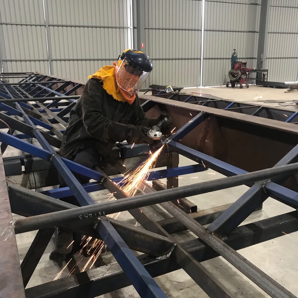 production of motherbins and Chaserbins in full swing at 23 O’Brees rd Vectis/Horsham <a href="/BarberBins1995/">Barber Engineering</a>
