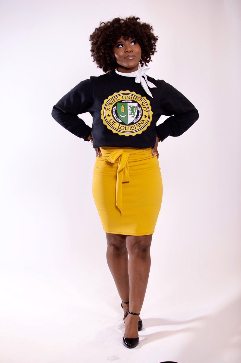 Brookly51337751's tweet photo. I’ll be a 17y/o graduating 👩🏽‍🎓 HIGHSCHOOL and COLLEGE 📚 w/an associates in Psych. Also over 450 hours of comm. service🏆! I have received several COLLEGE ACCEPTANCES as well as SCHOLARSHIPS🔑!!! I will be attending the ILLUSTRIOUS Xavier University of Louisiana 🟡⚫️🟢!!!!  #xula https://t.co/jOP2Oiuf0J