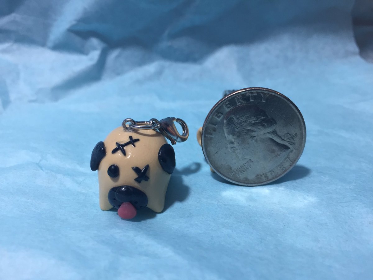 grueoddities's tweet photo. These cuties are now listed on my Etsy!

https://t.co/DSNZ7NjhC1

 #pug #polymerclay #polymercharm #charm #claycharm #keychain https://t.co/bDZrXQqkEZ