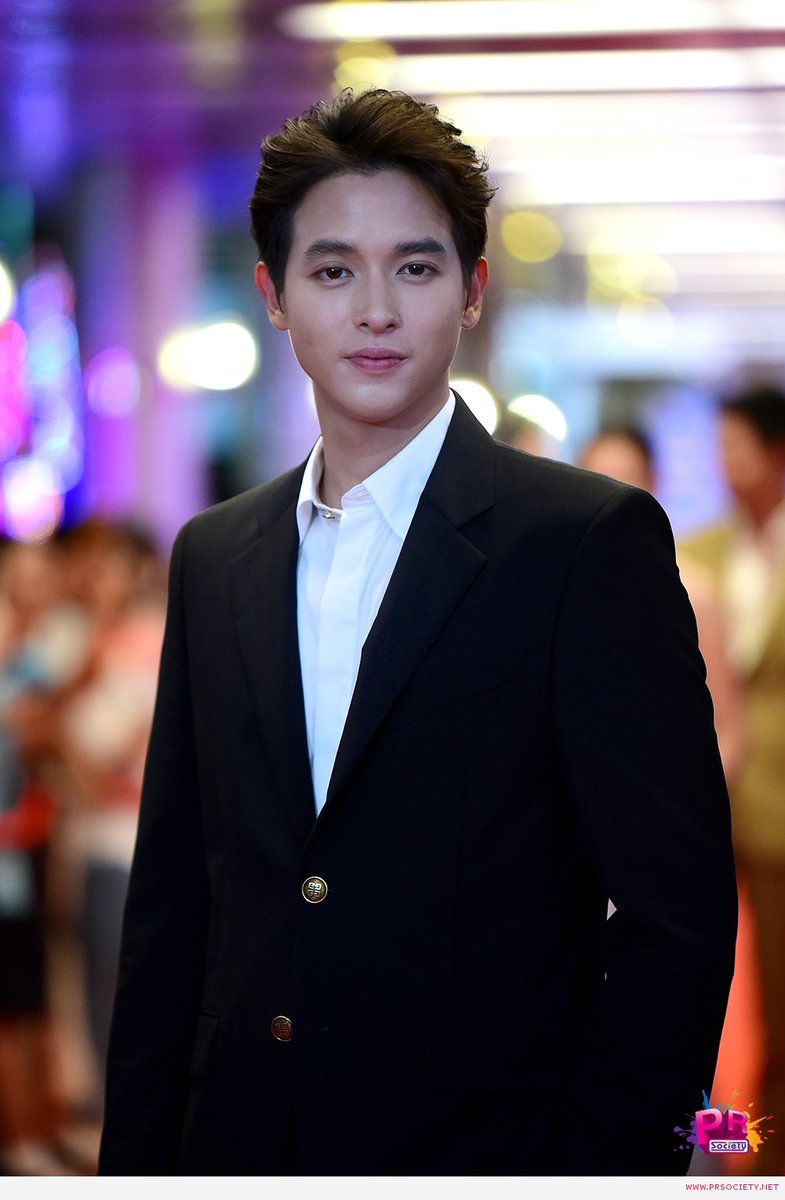 ผลการค้นหารูปภาพสำหรับ เจมส์จิ คมชัดลึกอวอร์ด ครั้งที่ 16