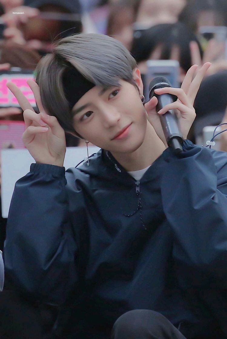 beom__yeon's tweet photo. Tag🏷

                𝙱𝙴𝙾𝙼𝙶𝚈𝚄×𝚈𝙴𝙾𝙽𝙹𝚄𝙽   

                 同ペン〇他ペン◎

アカウント消えちゃったのでこれを機に絡んでなかったMOAさんと仲良くなりたい🙌

#MOAさんと繋がりたい #moaいいねくれた人全員フォロー #TXT好きな人と繋がりたい #TXT https://t.co/R6Abb5jHNK