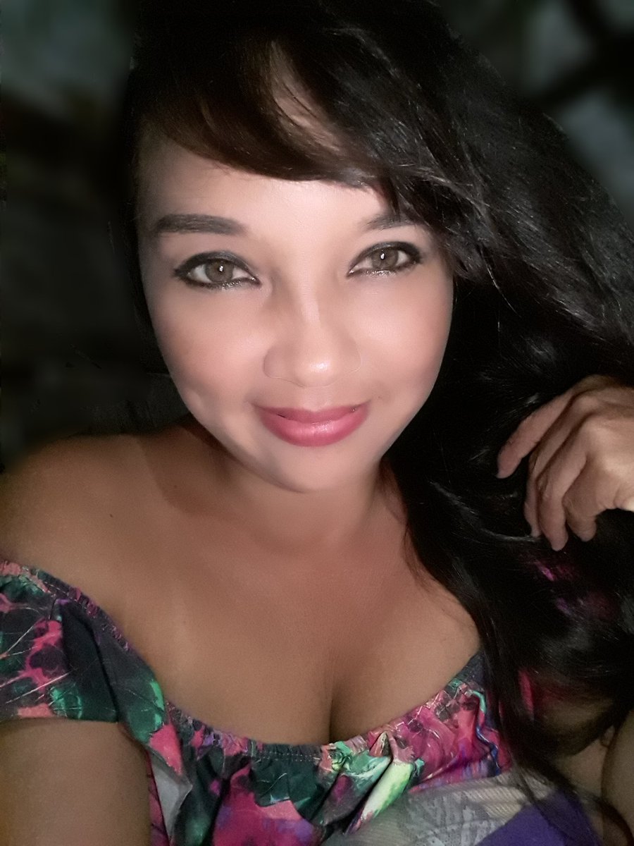 SuMv5's tweet photo. Buenas galera verde do tt🐷💚😘 https://t.co/LO8tLvj4tA