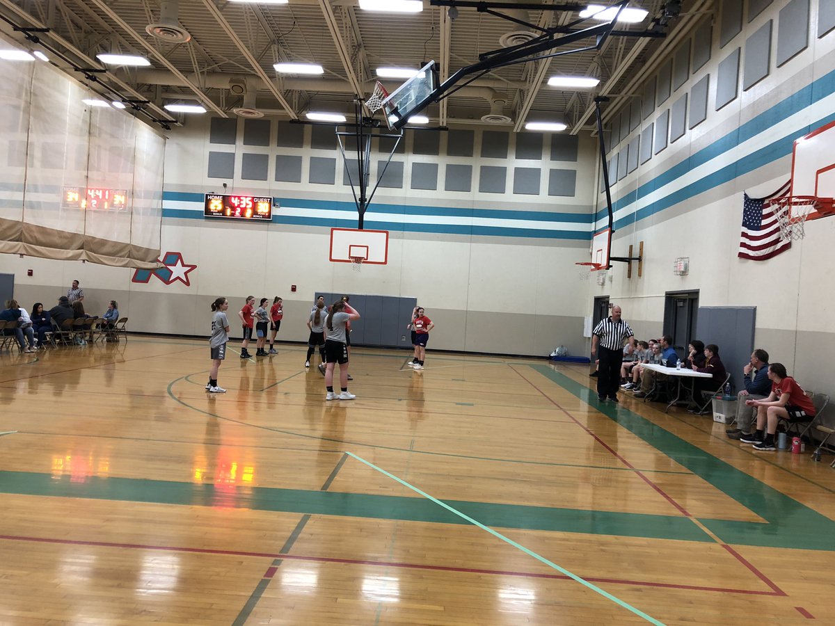 NStarPolarsAth's tweet photo. @Northstarmiddle 8th Grade Basketball playing their final home game of their Polar Career! #nmspolars #multisportathletes https://t.co/oypFPDHySl