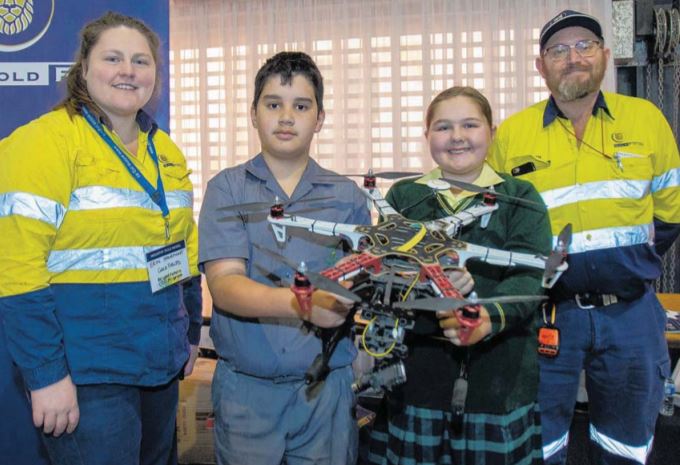 AREEAnewsroom's tweet photo. After last year's success of AMMA's #BrightFutureSTEM program, it's expanding to reach more students in more parts of the country.

Our first event for 2020 is in Kalgoorlie today, featuring inspiring @StBarbaraLtd &amp; @GoldFields_LTD role models.

🗞️ https://t.co/4k5gtbLp17 https://t.co/u2OXP8Rsmr