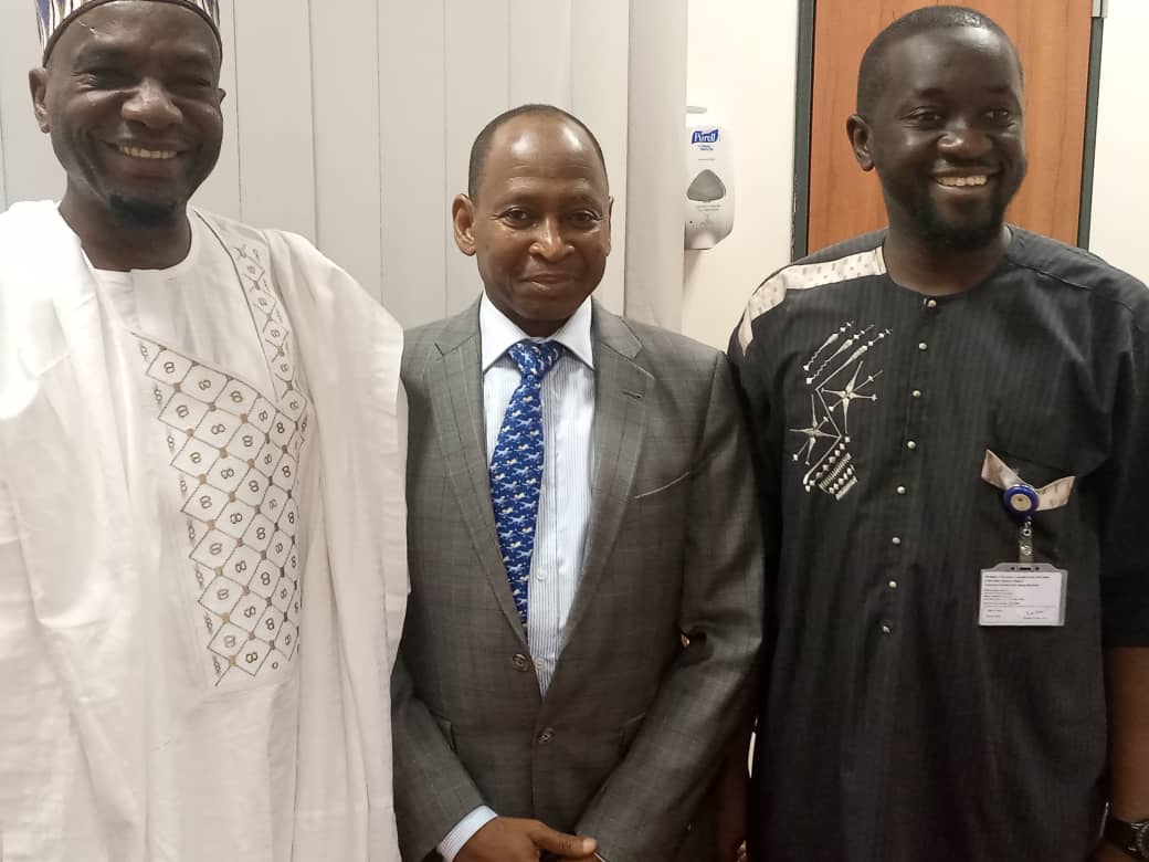 Kdankasa's tweet photo. Ziyara ta mussaman da Acountant General of federation Alh Ahmed Idris, Yakawoma Distinguished @sengusau Jarman Gusau A Ofishinsa Dake National Assembly Abuja.

Allah Yataimaki Distinguished Sen Alh Hassan Nasiha Amen.

@Bellomatawalle1 @DaudaLawalD @AhmedLgu @zulunasiha https://t.co/FFaBYrsJqe