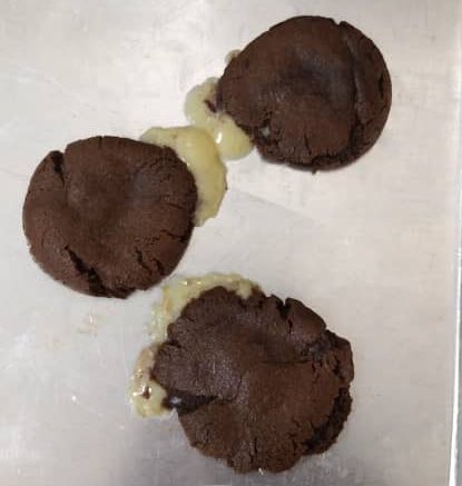 No todas las pruebas salen bien!!! Invertimos tiempo, ingredientes y mucho esfuerzo en crear nuevos productos. Luego viene alguien y pide la receta y se molesta porque no la compartimos, jeje!!! #Bixcocho #ObradorCreativo #Bixcochoemprende