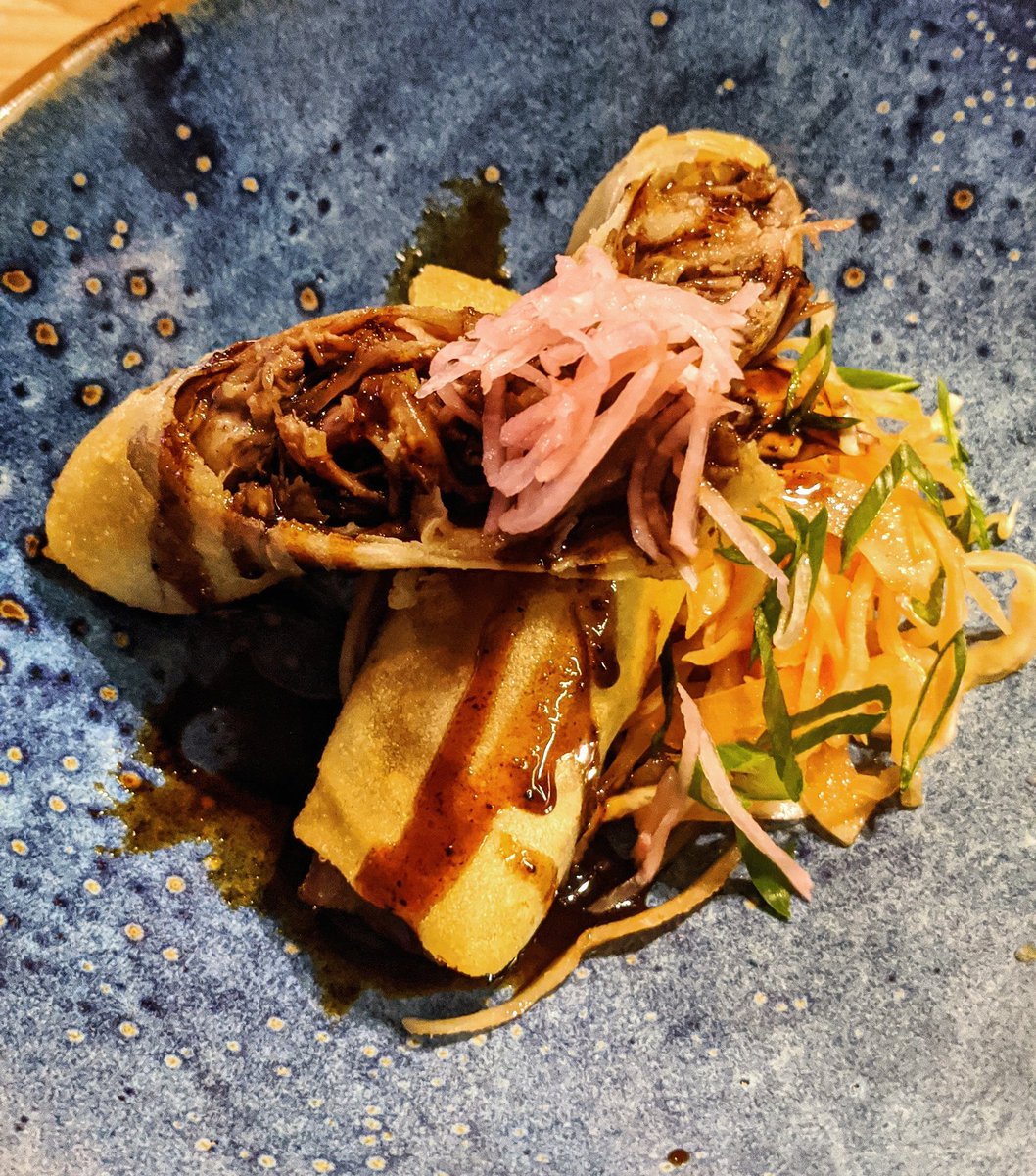 StudioEastHFX's tweet photo. ⚠️ IT'S OFFICIAL!!❗By popular demand, our #DuckConfit #SpringRolls are on our #NEWMENU!
Just ONE of our #new items! 😉 You'll just have to come in to find out the rest!
#duckspringroll #new #thenewstudioeast #studioeastmenu #studioeastfood #yum #halifaxeats #globalflavours https://t.co/M6pg99hDKn