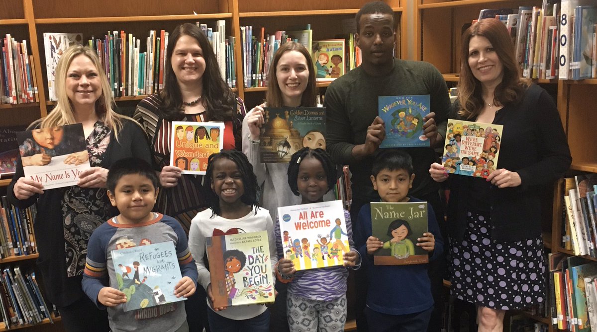 CPS_EL's tweet photo. West Blvd Elementary was one of 10 CPS schools to receive books about refugee/immigrant experiences. A group of MU psychiatrists donated 100 books through a grant designed to promote acceptance in schools. Former CPS students &amp; current 1st graders accepted the books at WBE. https://t.co/WUGI68E871
