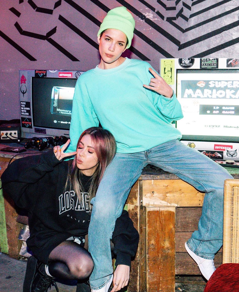 awonderland's tweet photo. honestly... you love to see it https://t.co/Md4RJURh9b