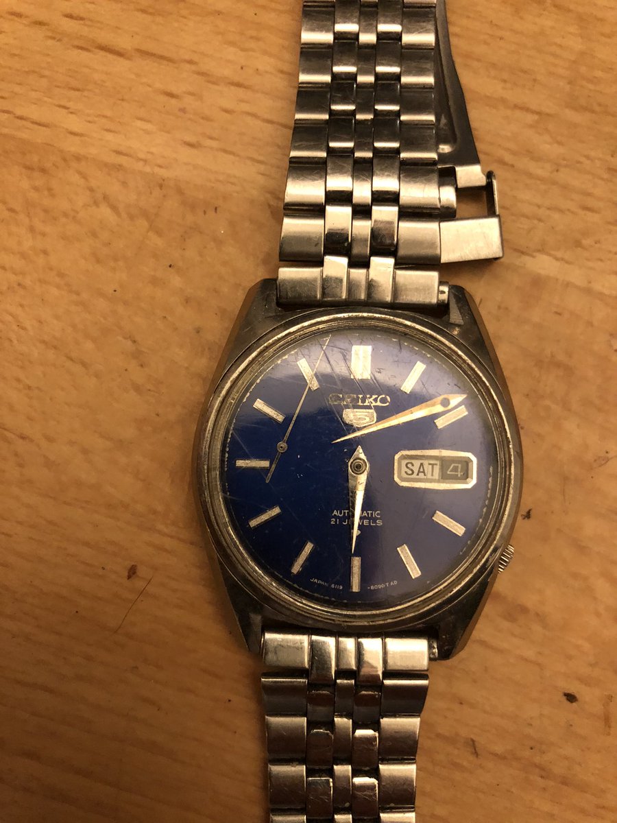 PorscheSauce's tweet photo. I’m after a bit of help please.

Anyone know of a vintage watch repairers who can tackle this 1970’s Seiko automatic watch?

It was my Fathers it’s sentimental than anything. Found it yesterday and while it still runs the hands are off and needs some tlc #watchrepairs #seiko TY https://t.co/2gEIPek9tm