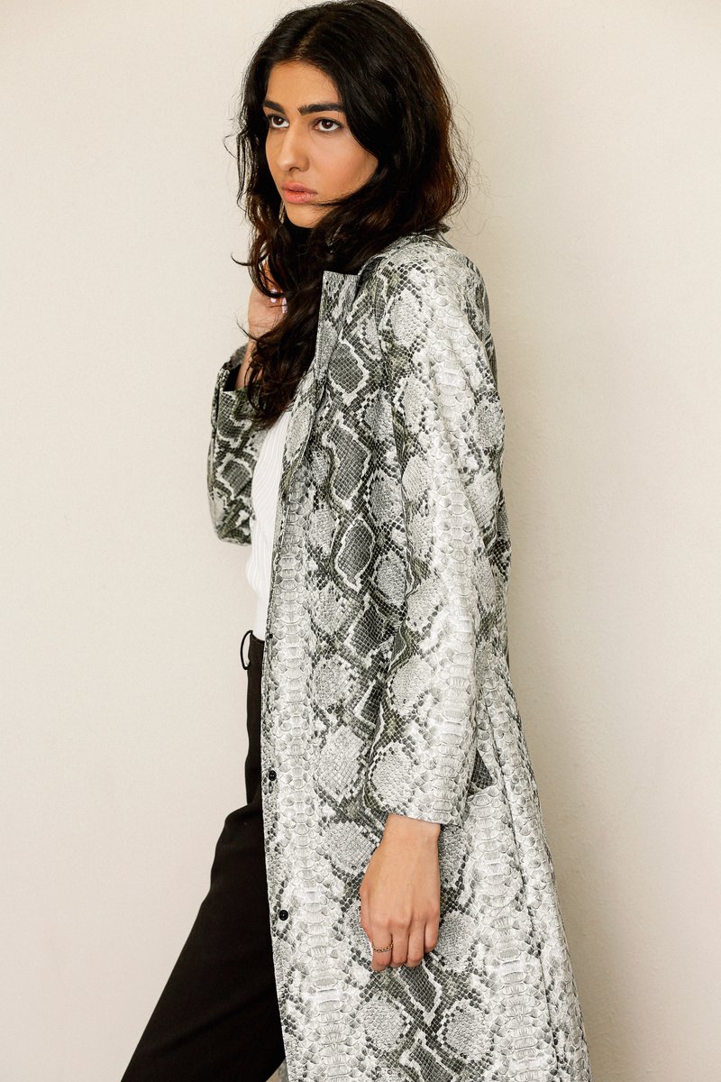 Wallflower Mgmt tweet media