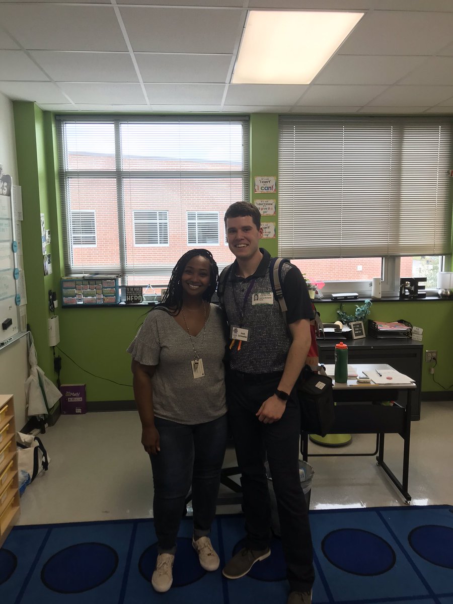 HarrerAdam's tweet photo. Day Two of @COE_UNI level IIIs in @HoustonISD with some sight seeing around H-Town.  Thanks to @ConditES and @lovett_owls for hosting our pre-service teachers. #UNIPanthers https://t.co/SfWMrZeyLK