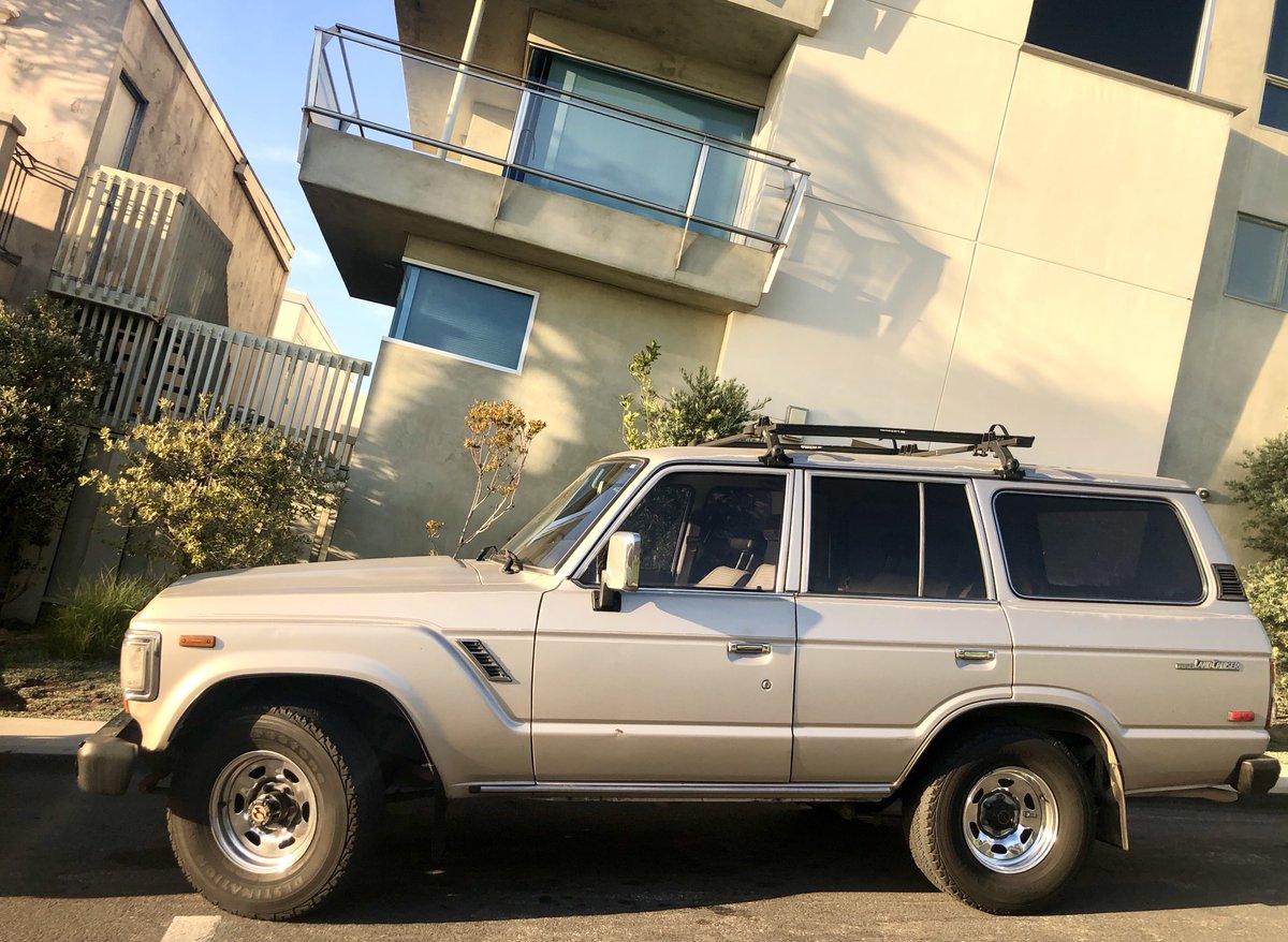 Monochrome.
.
.
.
#toyota #landcruiser #toyotalandcruiser #tlc #fj60 #fj62 #fj60cruiser #landcruiserlifestyle #vintagetoyota #vintagelandcruiser #toyotalife #cardaily #roofrack #offroad #brentwood #lacars #beachcar #rollingprojects #rolldifferent