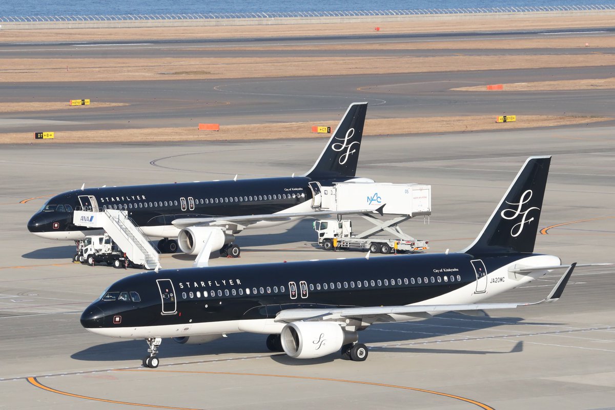 توییتر 中部国際空港セントレア در توییتر おはようございます セントレアです 冬ダイヤ中に福岡便増便したスターフライヤー 朝タイミング良ければ黒い機体の並びも見ることできますよ きょうも一日頑張っていきましょう T Co Mtjgqztnob