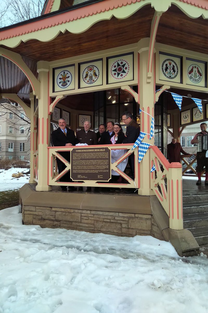 uptownwaterloo's tweet photo. Today we witnessed the unveiling of the Heritage Carillon at Brewmeister’s Green in @uptownwaterloo. It was recently refurbished and is looking and sounding great! Hear the bells ring throughout the day at William &amp; King. @KW_Oktoberfest #opa https://t.co/vUByZuqLVC