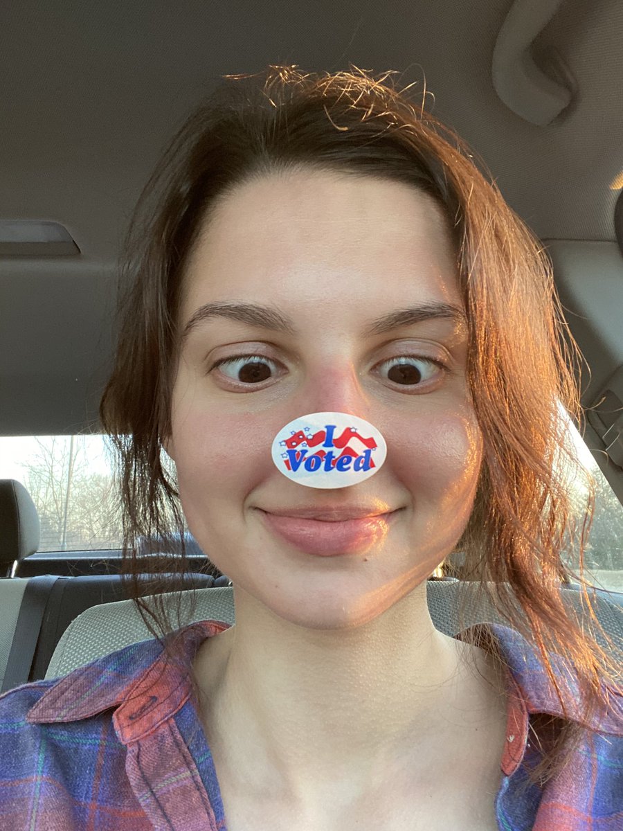 ShutUpKaleena's tweet photo. #IVoted #NotForTrump 🤷🏼♀️ https://t.co/9V8dhIEHHz