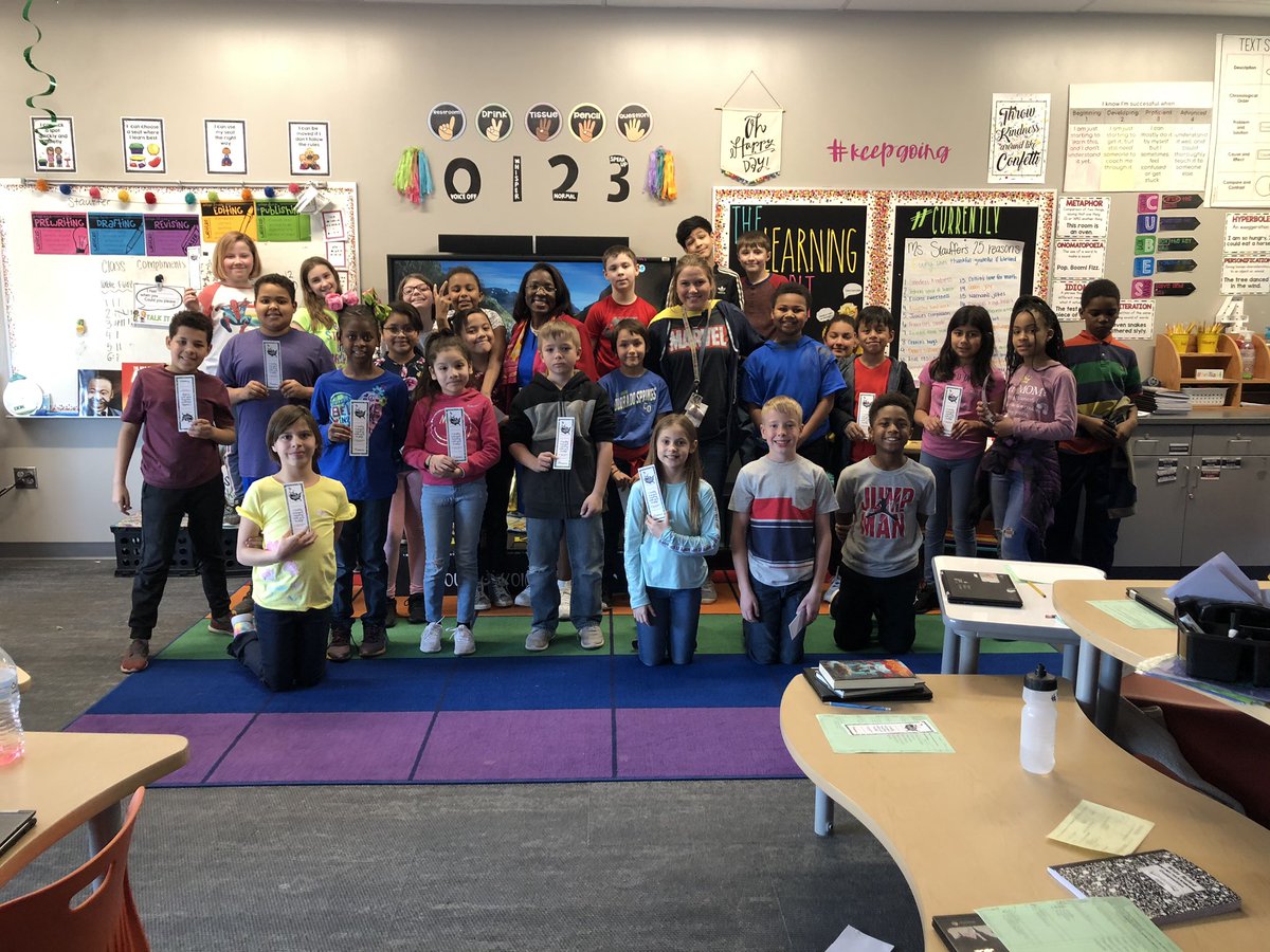 miss_stauffer's tweet photo. Had a wonderful #mysteryreader today! Thank you so much to Dr. Anderson for coming to read to us at Jardine! #wearetps #jardine501 https://t.co/mGOSVHw7Zt