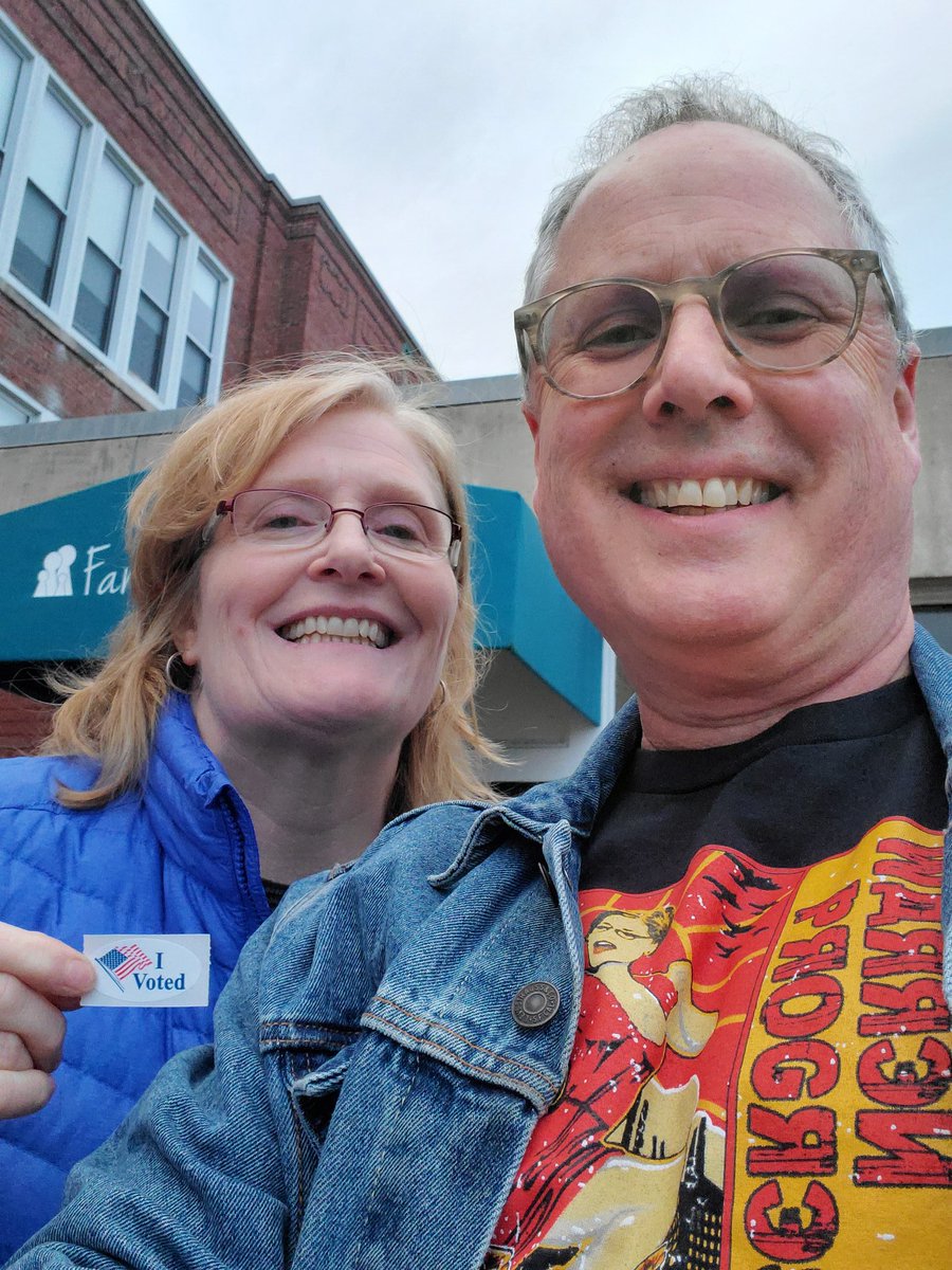 tedhessmahan's tweet photo. We voted for @ewarren for POTUS (I'm the one with the swag) and @YesforNewton! https://t.co/XPZywvmPPq