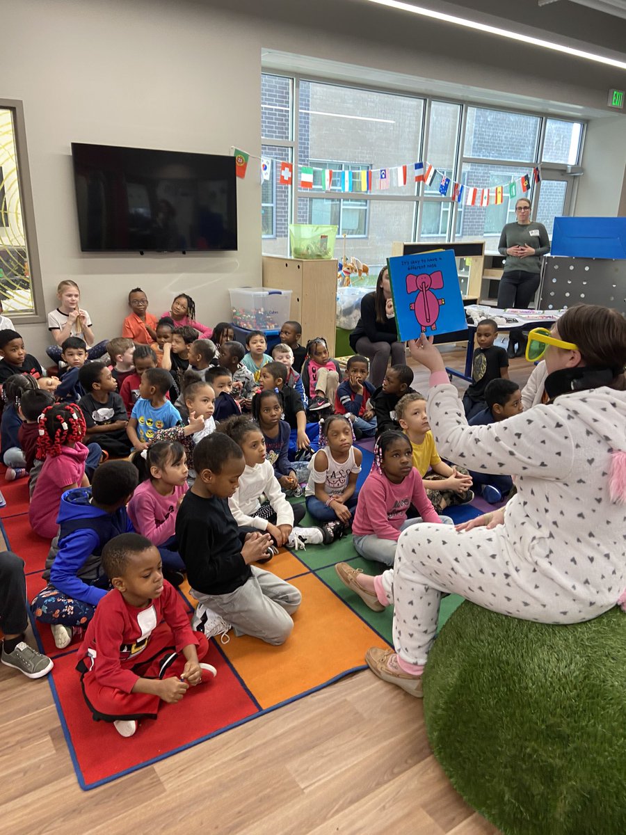 BusyMrsBaker's tweet photo. Day 2 of disABILITY awareness week with @JosephMaleyJMF at @WillowLakeElem! https://t.co/7dqYEsUsCK