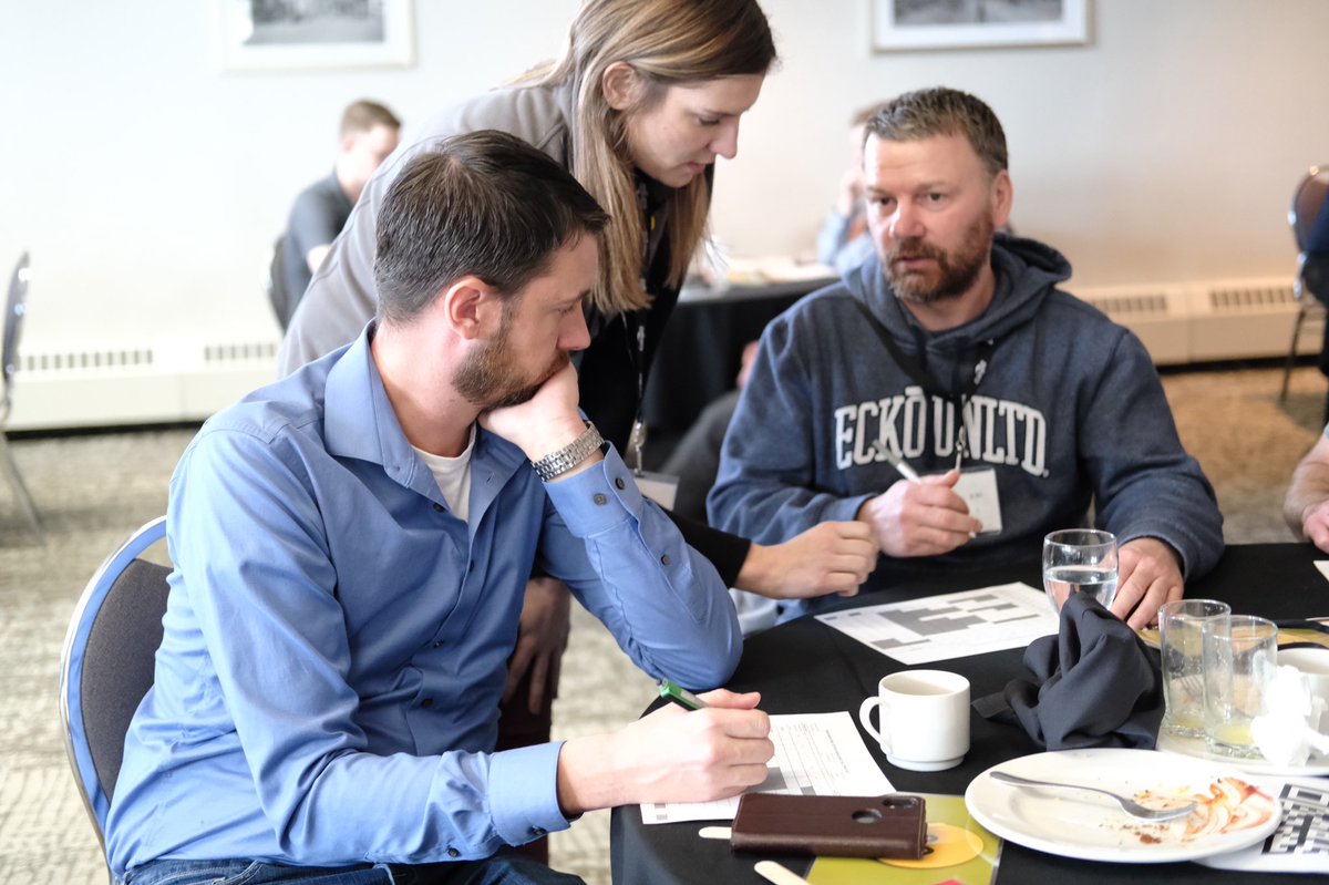 CargillAgCanada's tweet photo. With all the emotions on the table #MarketSense clients work with advisors on a grain marketing simulation to explore ways to sleep better at night #ThinkTank20 https://t.co/2i2t78ZcEa