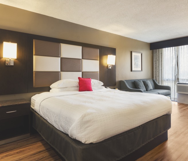 “The room was huge, big big bed, a sofa bed and enough space to use as a dance floor. Our room had clearly been renovated recently, it was fresh and bright. The bathroom was clean and modern too. The bed was very comfy.” – C. Marie, our guest at #RedLionHotelMonterey!
