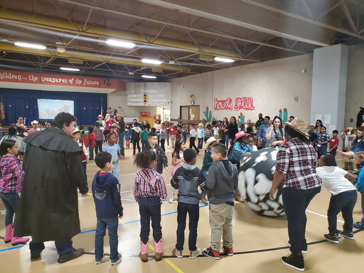 RobJackSpec_ela's tweet image. We had a boot kicking good time!! @PetroskyPirates #rodeoday