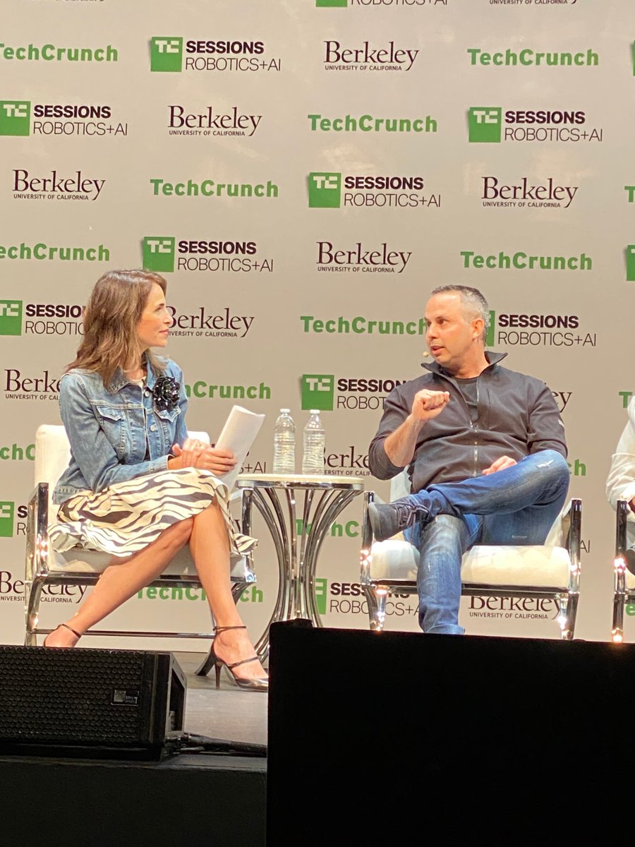 iendeavors's tweet photo. Our very own @drorberman talks with @cookie about how robotics helps legacy industries evolve, plus some exciting new business models like Canvas @vicarious_surg @fabriclogistics @Gatik_AI @BlueRiverTech today at the @TechCrunch Robotics+AI conference at @UCBerkeley #TCRobotics https://t.co/CEKSrQ0TGQ