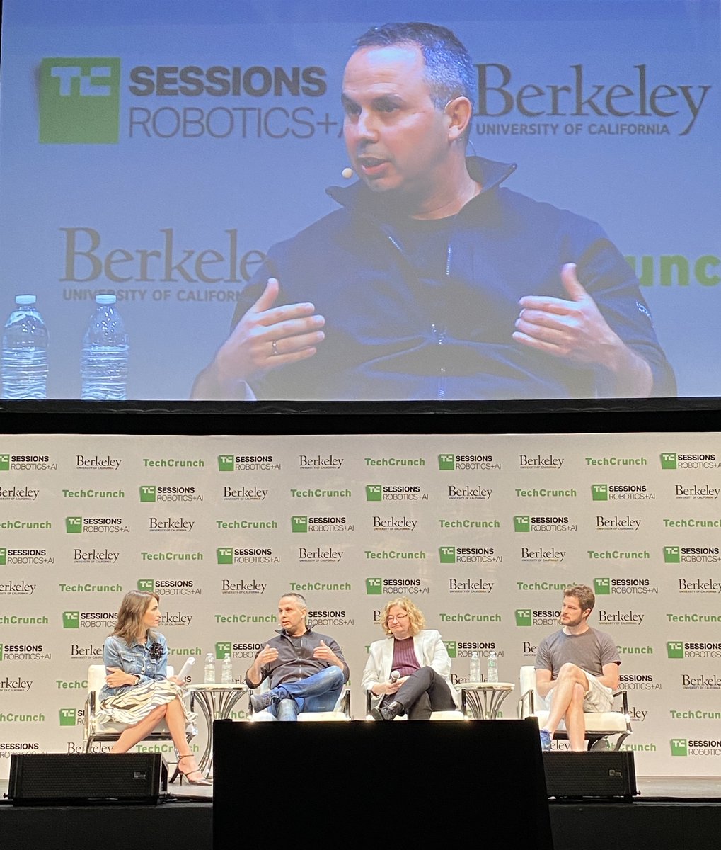 iendeavors's tweet photo. Our very own @drorberman talks with @cookie about how robotics helps legacy industries evolve, plus some exciting new business models like Canvas @vicarious_surg @fabriclogistics @Gatik_AI @BlueRiverTech today at the @TechCrunch Robotics+AI conference at @UCBerkeley #TCRobotics https://t.co/CEKSrQ0TGQ