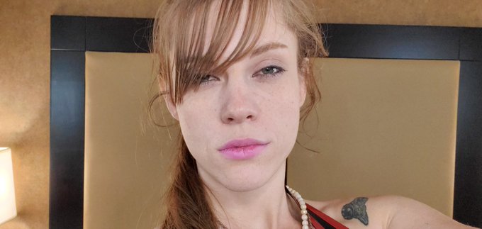 My face when I come chill and they don't have a #pole https://t.co/PK5XdSNasm<a href="/tag/pole"class="tags"><span>#pole</span></a>