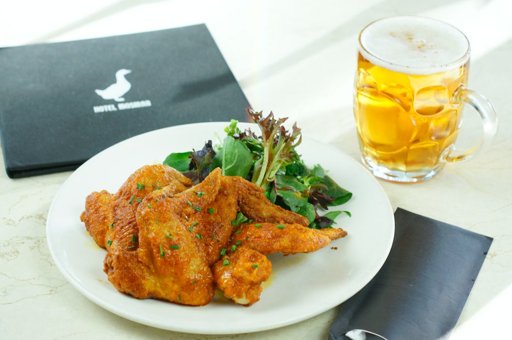 hotelmosman's tweet photo. Hurry up! We’ve got hot &amp; spicy buffalo wings for just $12.90.  Are you down for it? 🔥

Gift cards now available to purchase on our website!  

#hotelmosman #theduck https://t.co/i1J061W87G