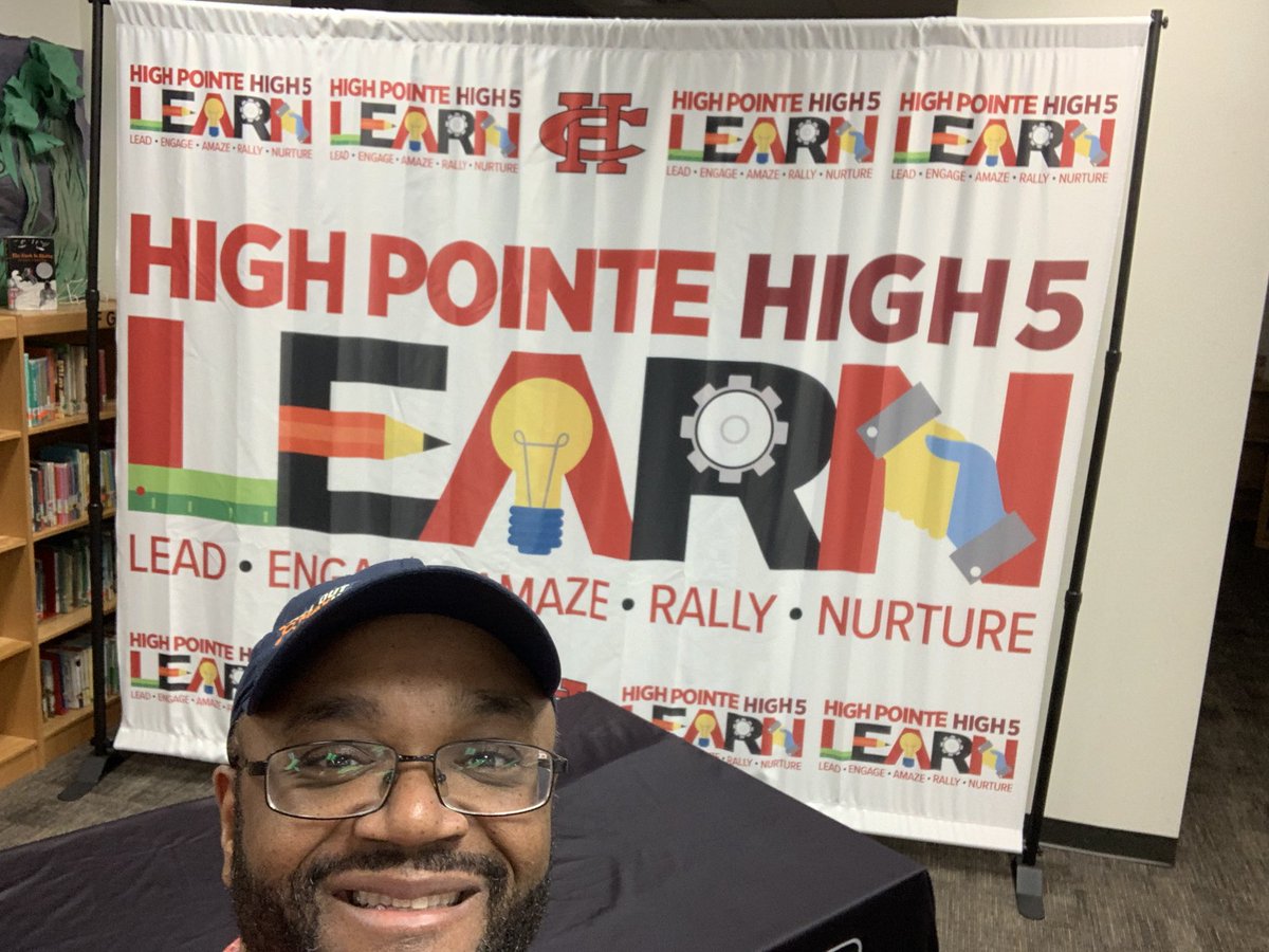 DAPerryJr_Leads's tweet photo. #DestinationRestoration #GetOnTheBus #HighPointe #LEARN @ChisdHighpointe @cedarhillisd https://t.co/tDZ55FVeDQ