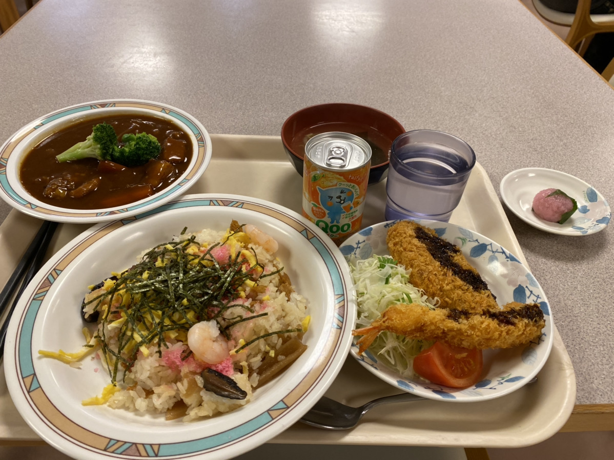 O Xrhsths 日本工学院北海道専門学校 Sto Twitter 昨日の学生寮では 夕食が卒業記念特別メニューでした 通学 外出が自粛中のなか 食事で少し楽しんでもらえたようですよ ニコキタ 日本工学院 北海道 専門学校 学生寮 O Xrhsths 日本工学院北海道専門学校 Sto Twitter 昨日の学生寮では 夕食が卒業記念特別メニューでした 通学 外出が自粛中のなか 食事で少し楽しんでもらえたようですよ ニコキタ 日本工学院 北海道 専門学校 学生寮