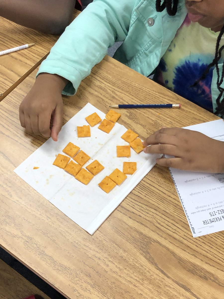 mabe3lions's tweet photo. Edible math for the win! #cheezits #areaandperimeter @MarvinWardES1 https://t.co/vENmaSK7AV