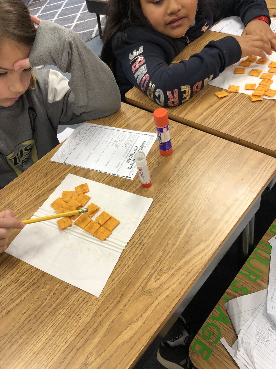 mabe3lions's tweet photo. Edible math for the win! #cheezits #areaandperimeter @MarvinWardES1 https://t.co/vENmaSK7AV