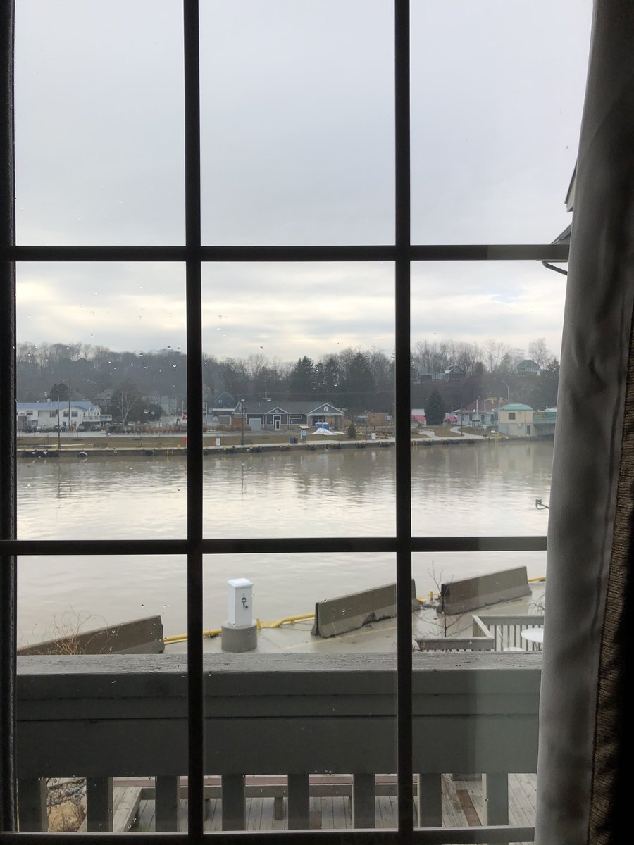 OnHarbour's tweet photo. Also keep an eye out for our March break deals 😉 https://t.co/qwfcUZ3O9n