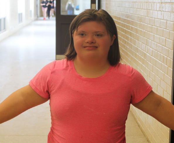 CCI_SCDSB's tweet photo. Just a handful of the many students & staff honouring inclusion & promoting kindness on PINK SHIRT day. #CCIkindness @SCDSBequity "If you can only be one thing, be kind." #CCIproud https://t.co/SvPvluUOs3