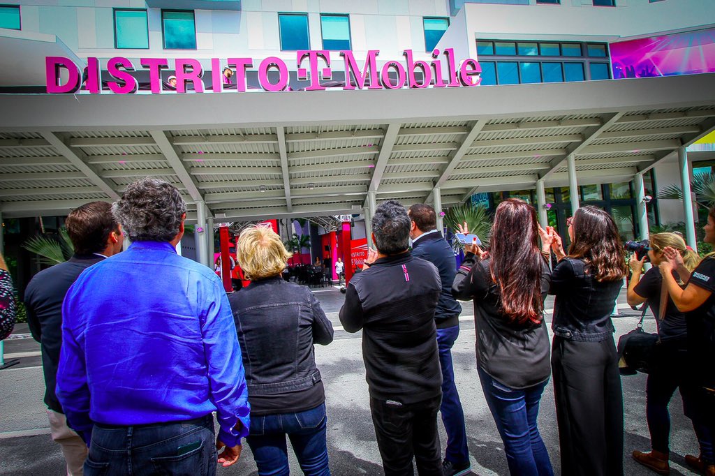 T-Mobile Puerto Rico tweet media