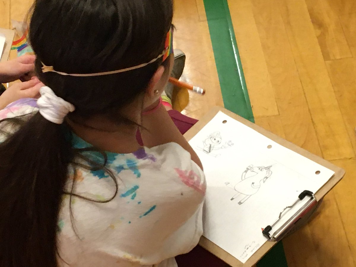 ArtBbes's tweet photo. It was awesome to see all the K-3 @115bbes artists drawing along with author and illustrator Luke Flowers today! There was so much excitement in the room and pride in their drawings. Thanks @lafcreative and @Scholastic! #RockinTheBay #MobyShinobi https://t.co/4yG8fs1uWa