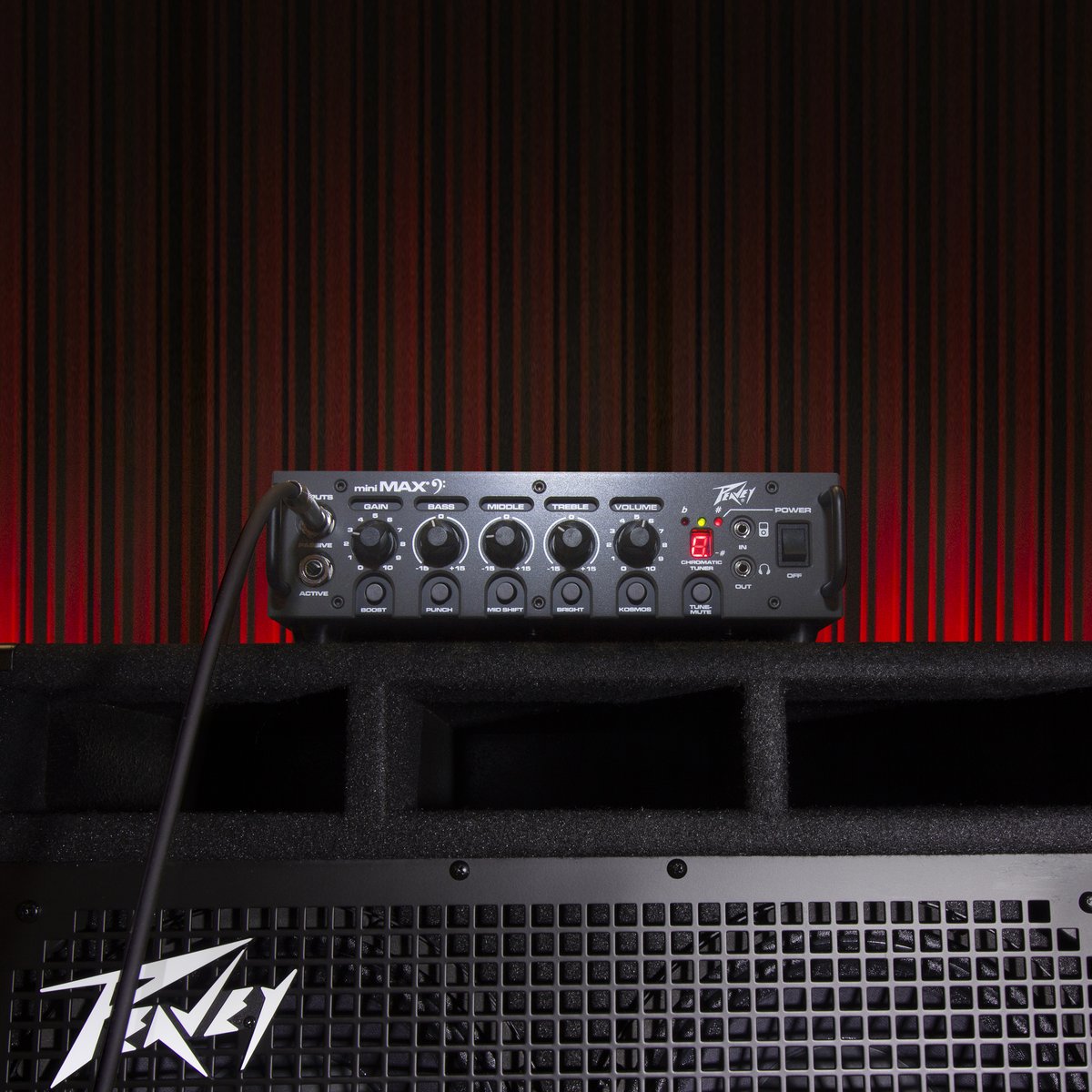 ベース Peavey mini MAX 600 MiniMAX® 600-Watt Mini Bass Amp Head - Peavey