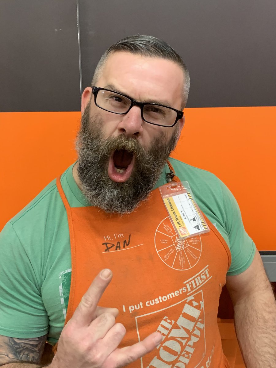 NicoleHagler9's tweet photo. Shout out to D94 associate Dan for becoming the service desk associate of the month! Dan is a great member of the team, and a great asset to the company! He’s always #livingourvalues and #doingtherightthing! #congratsdan https://t.co/EBsQtR65V6