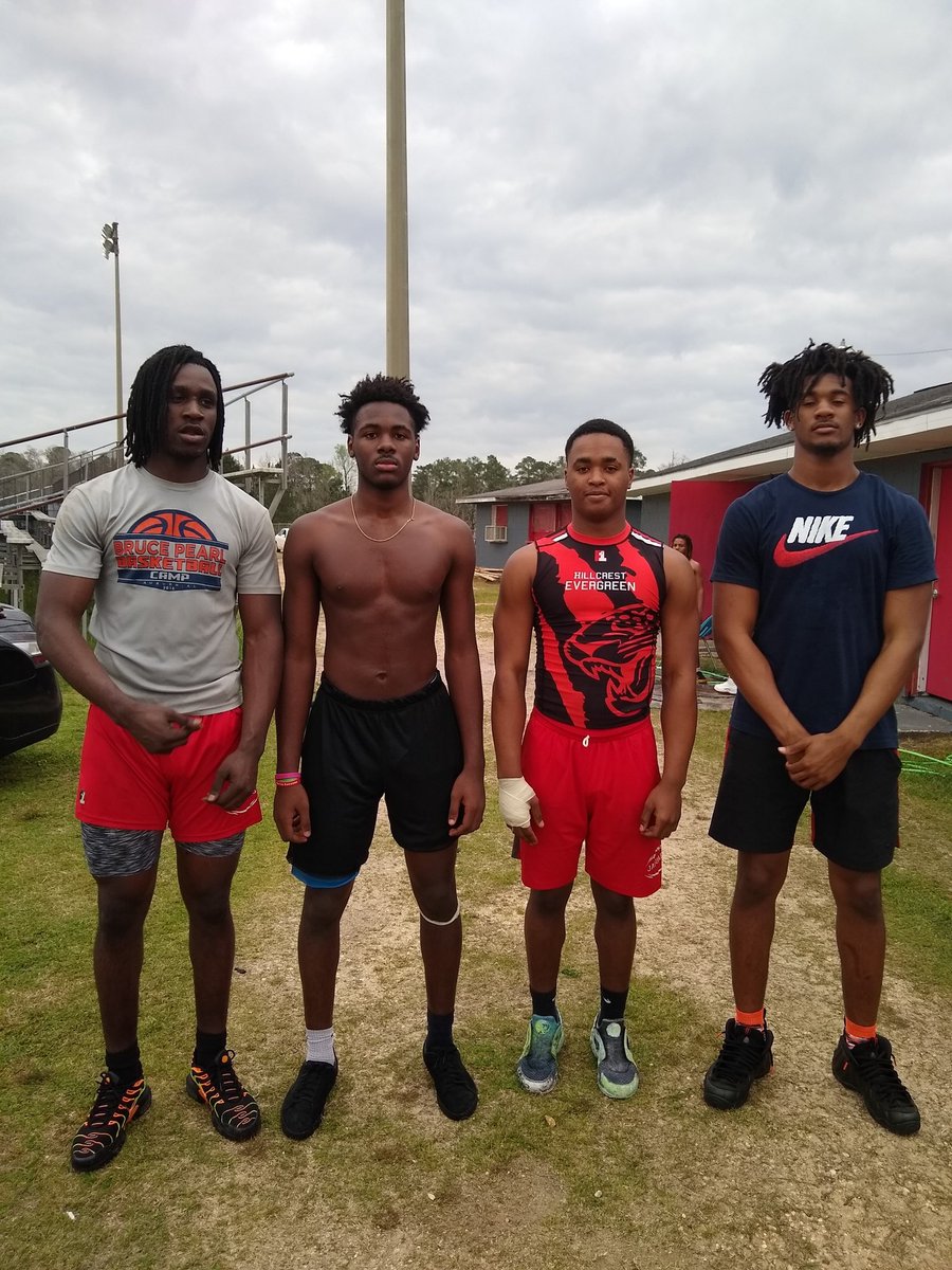 My 10th grade studs @tink_james02 , 6'2 190 SS and <a href="/dameionbranch/">dame “㉑”</a> , 5'10 175 ILB also a 2yr starter, standing with a <a href="/WVUfootball/">West Virginia Football</a> and <a href="/AuburnFootball/">Auburn Football</a> signee <a href="/Dareal_ed/">Big Eddie🐍💔</a> and @cam_riley7 

#universityofhillcrest 
#JagNation 
<a href="/HHS_Evergreen/">Hillcrest-Evergreen</a> 
@coachai31994