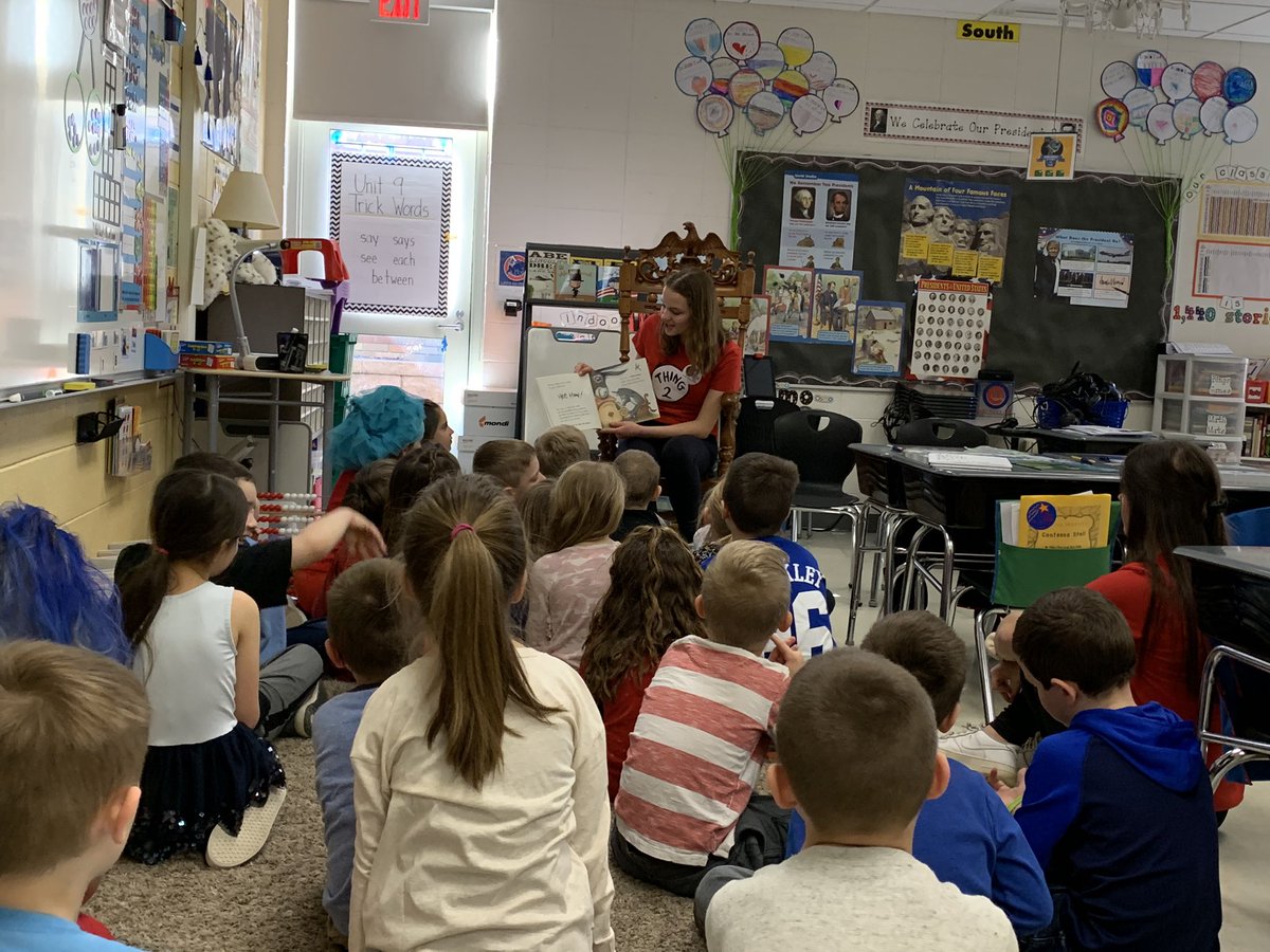 Schilling33C's tweet photo. Read Across America week is going strong at Schilling School! Students celebrated Dr. Seuss Day and enjoyed guest readers from Lockport High School. All school D.E.A.R. and Flashlight Friday are still to come! #SchillingPride #Spreadyourwings https://t.co/lCRaqY66Xp