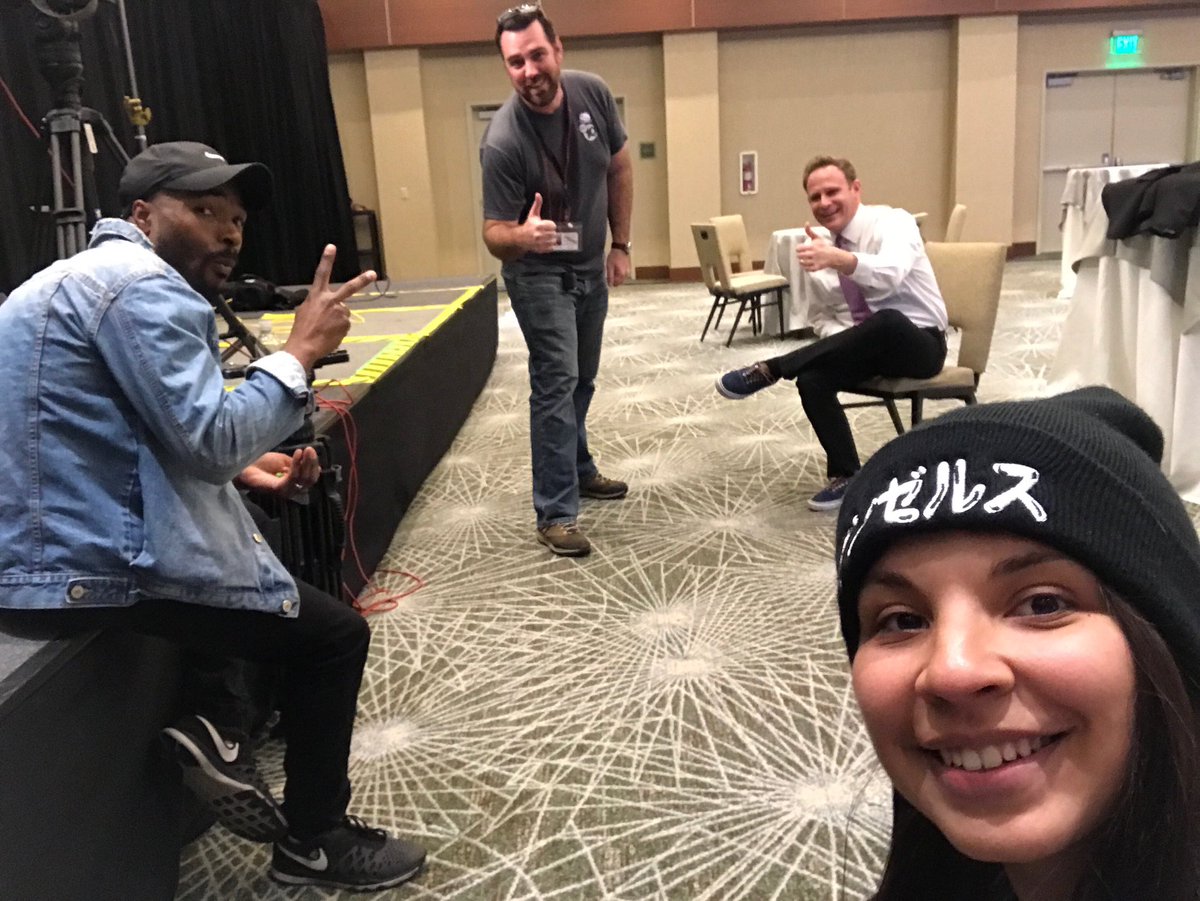PhotogAndi's tweet photo. Current and former #10beards gearing up for #electionnight at the Westin Hotel! It’s nice to see everyone at these events! https://t.co/tJ4GFiXnU9