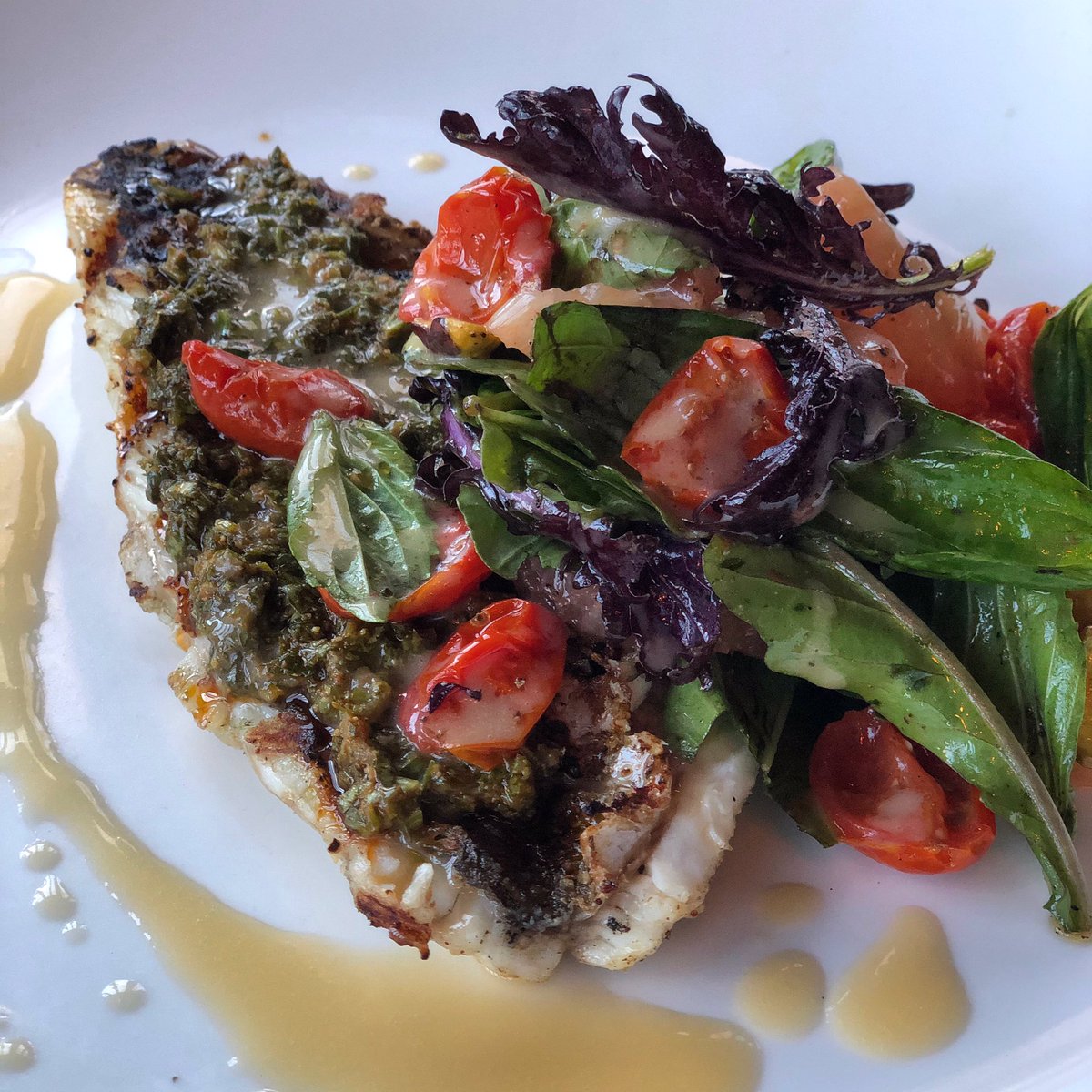 restaurantavo's tweet photo. Redfish w/ Pistachio, Tomato, Basil &amp; Grapefruit Butter 🍅🌿🐟 https://t.co/3l7aFgQNlE