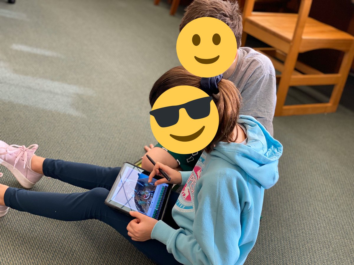 DoInkTweets's tweet photo. RT @mrdavolagcufsd: Students in @MrMadden228’s class working on the Green Screen Project with @DoInkTweets to make their Long House projects! https://t.co/gpjB1q5SOx #doink #greenscreen #everyonecancreate