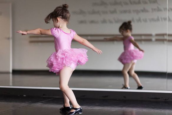 Start your Journey Here! Find the perfect summer class or camp for your dancer today! #summerdance #danceelitewa #dancebeginnings

mailchi.mp/danceelitewa.c…