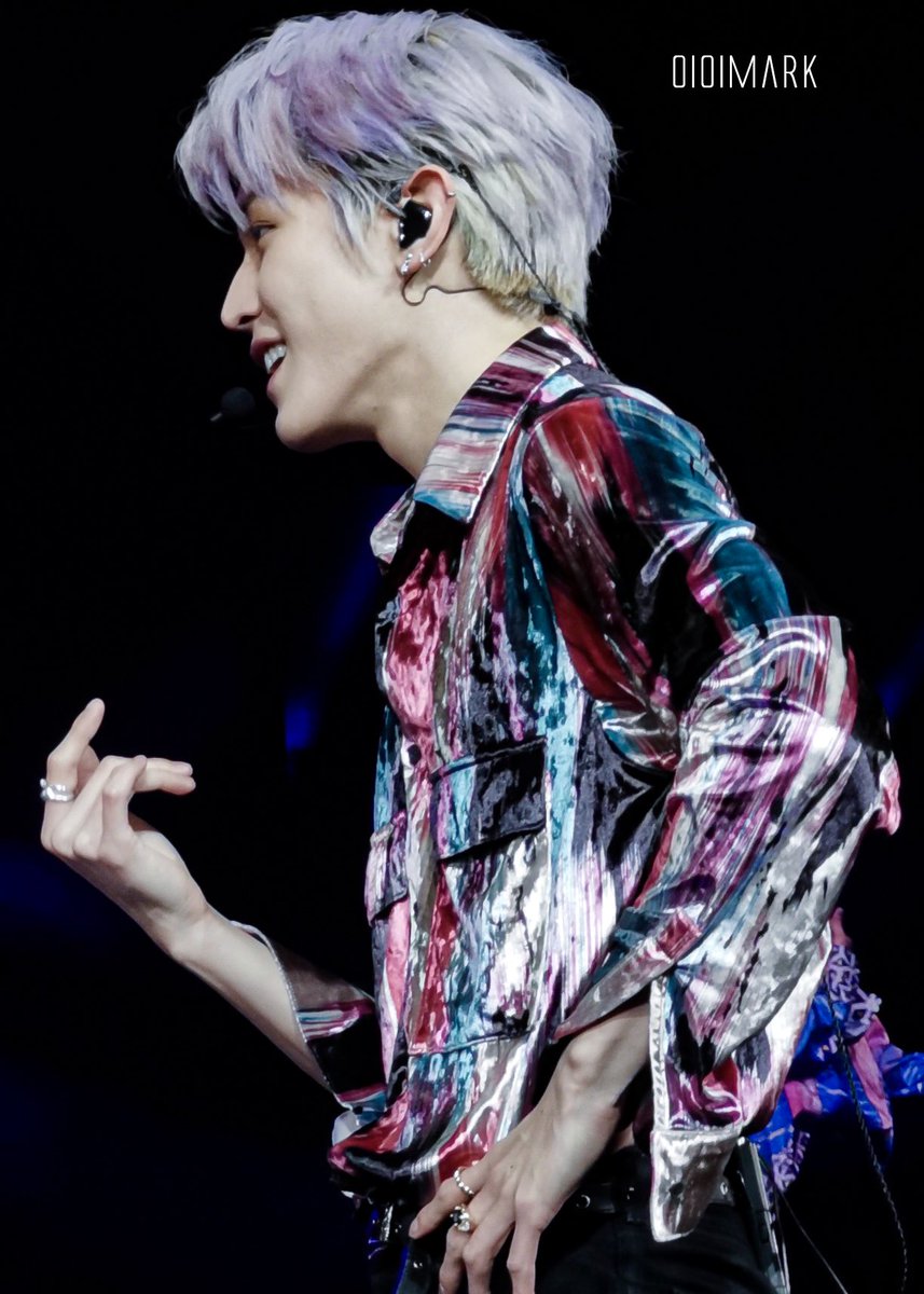oioimark's tweet photo. 200228 SuperM in London 
if you know what happened you know🤩

#태용 #TAEYONG https://t.co/hv2iPQI0g8